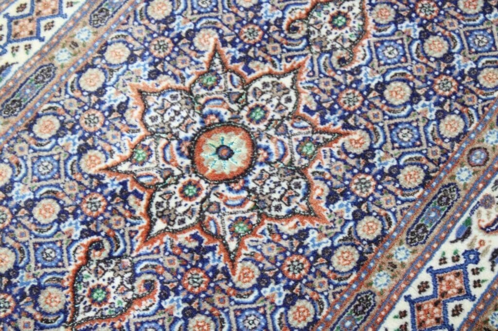 Orientteppich Moud 140 x 75 cm Wolle handgeknüpft