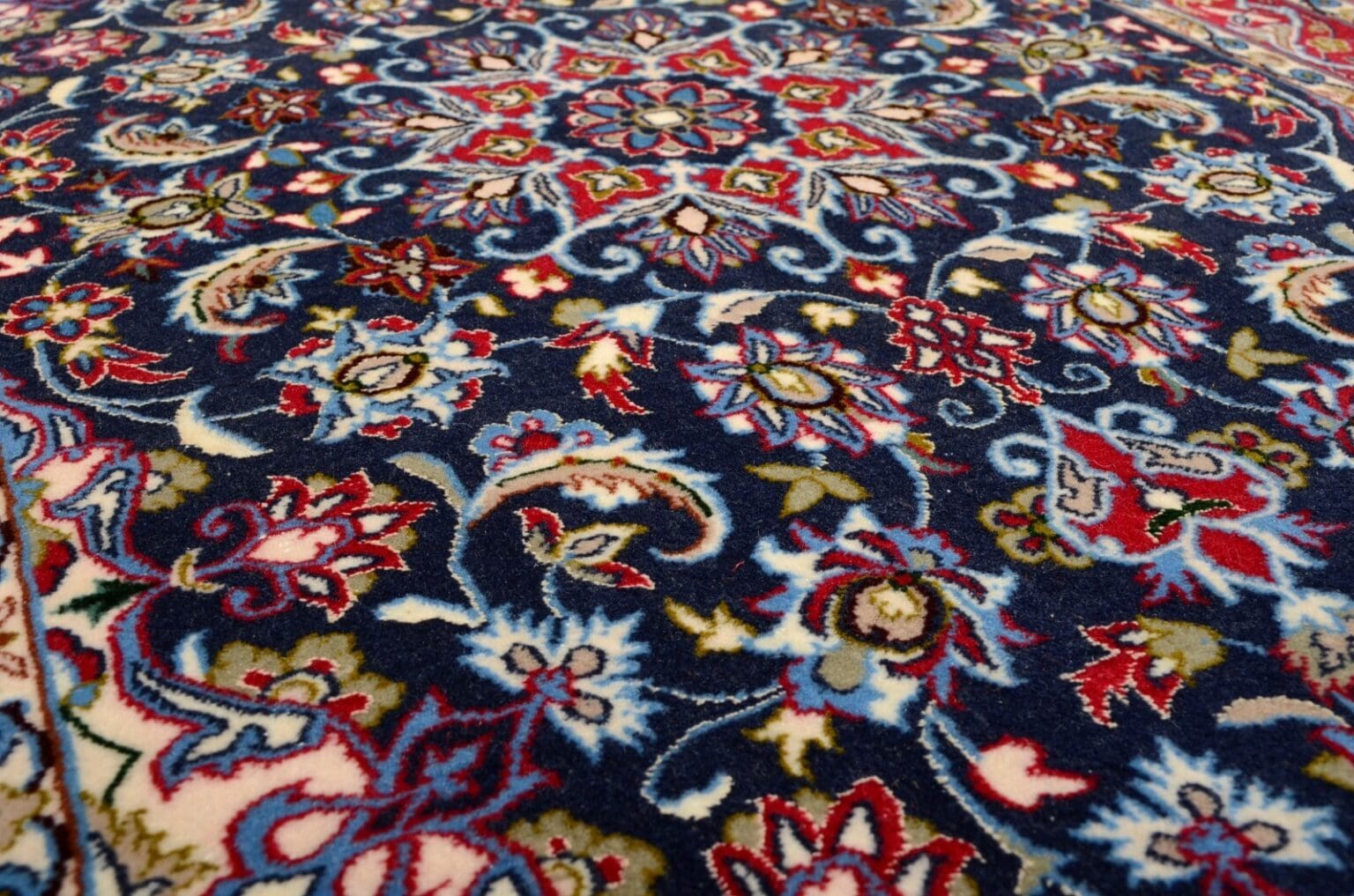 Perserteppich Isfahan 105 x 68 cm Wolle handgeknüpft