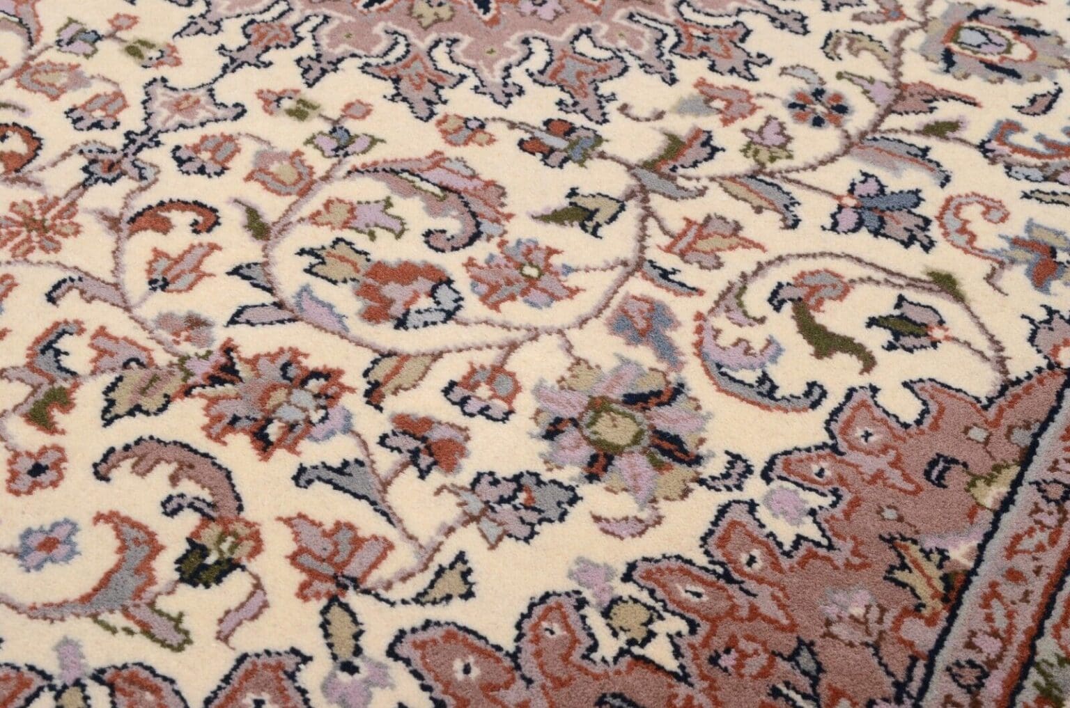 Orientteppich 192x140 cm Wolle handgeknüpft
