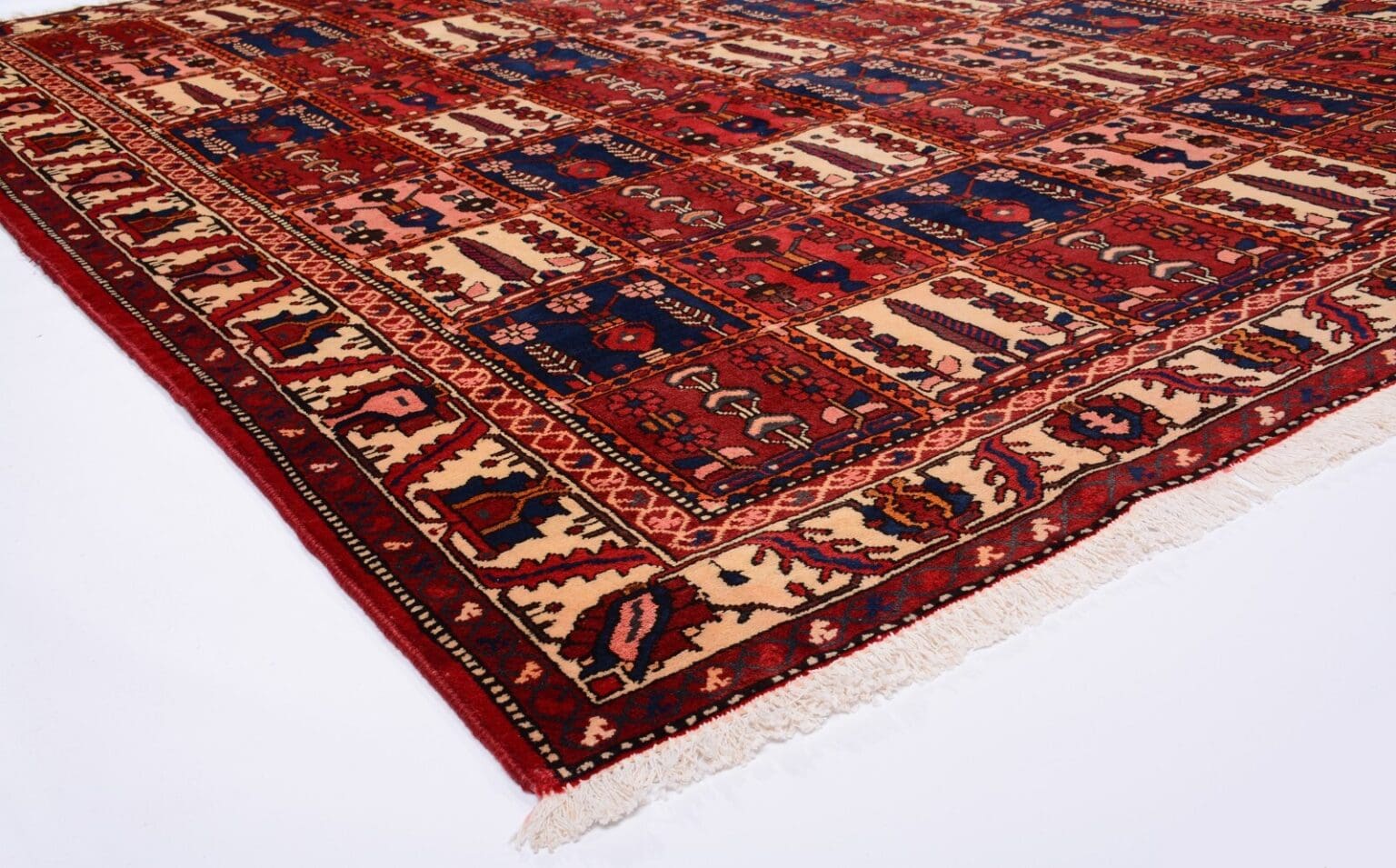 Perserteppich Bakhtiar 294 x 219 cm Schurwolle handgeknüpft