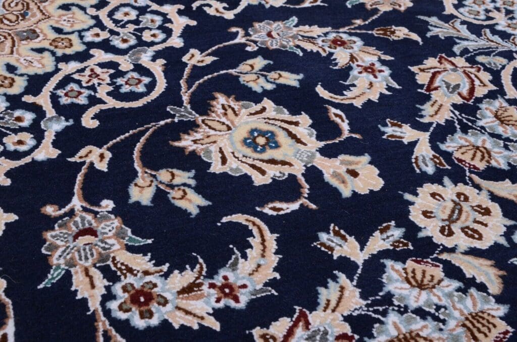 nain-9-la-202-x-203-cm-perserteppich-handgeknupft-floralmotiv-9 Perserteppich Nain 9 La 202 x 203 cm Wolle handgeknüpft