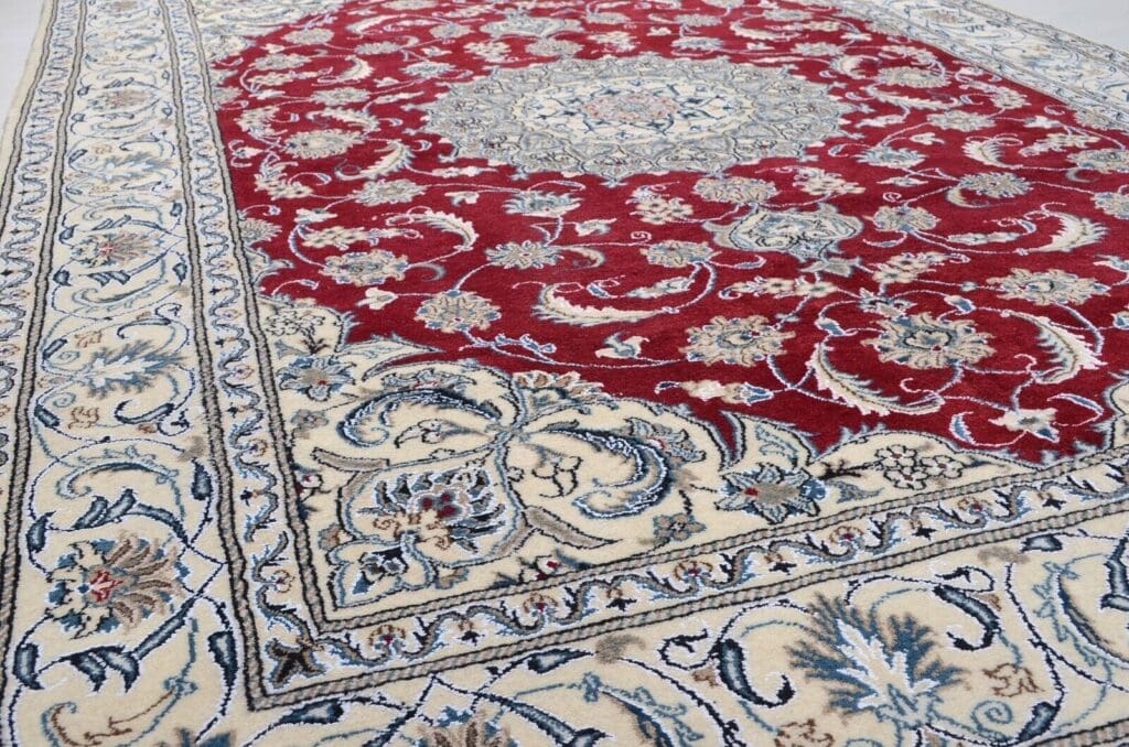 Perserteppich Nain 300 x 198 cm Wolle handgeknüpft