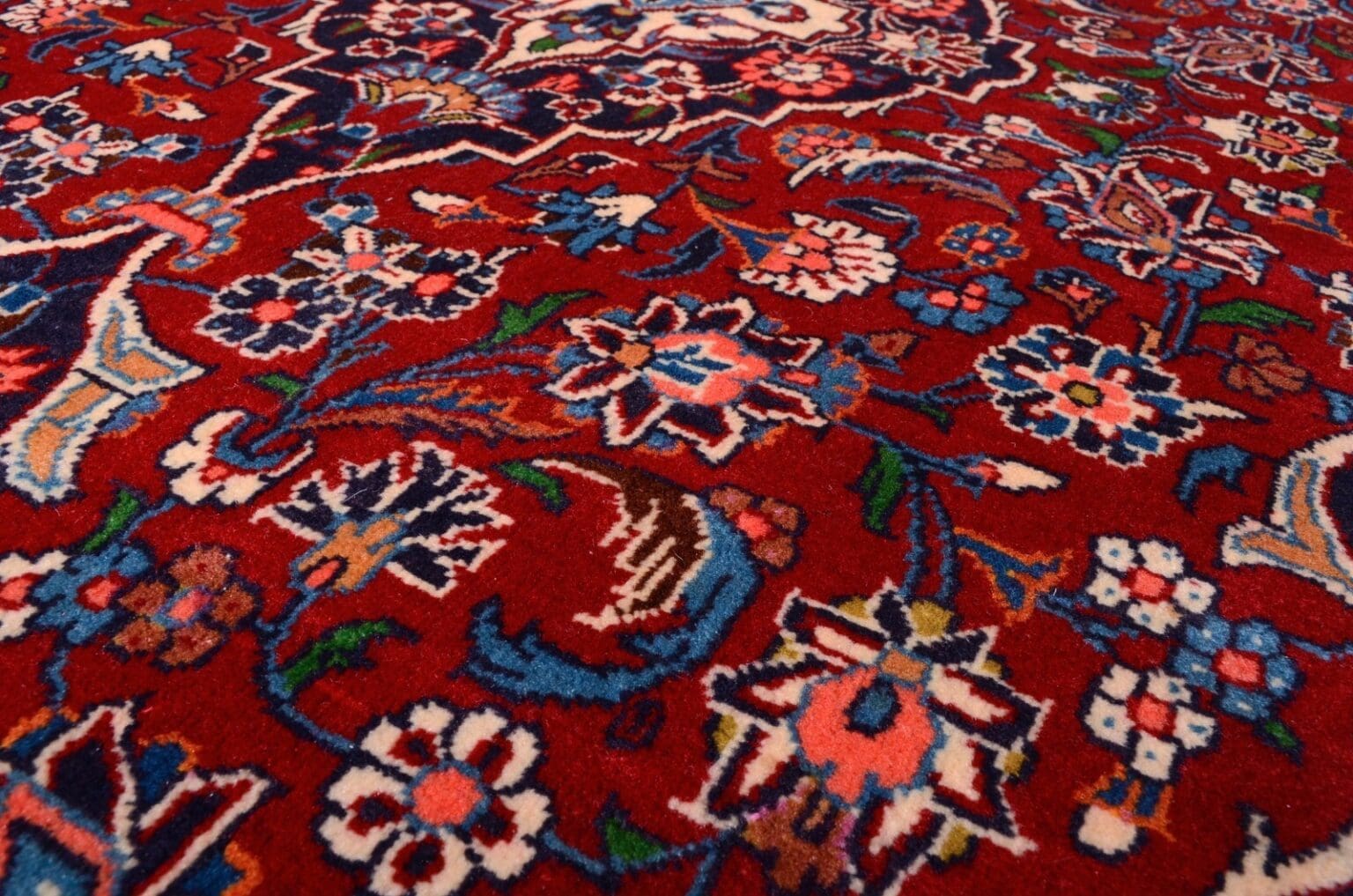 Perserteppich Kashan 222 x 136 cm Wolle handgeknüpft