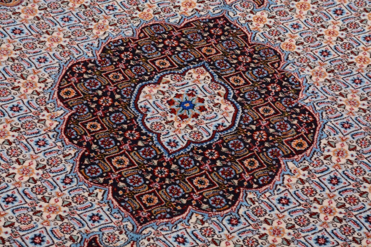 Perserteppich Moud 195x146 cm Wolle handgeknüpft