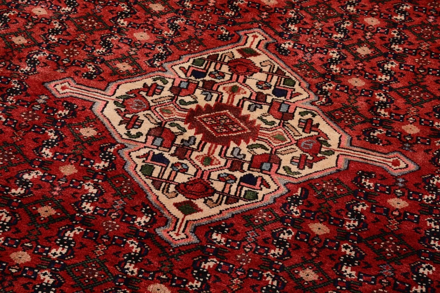 handgeknupfter-orientteppich-308x220-cm-200000-knoten-rot-3 Perserteppich Hosseinabad 308 x 220 cm Wolle handgeknüpft