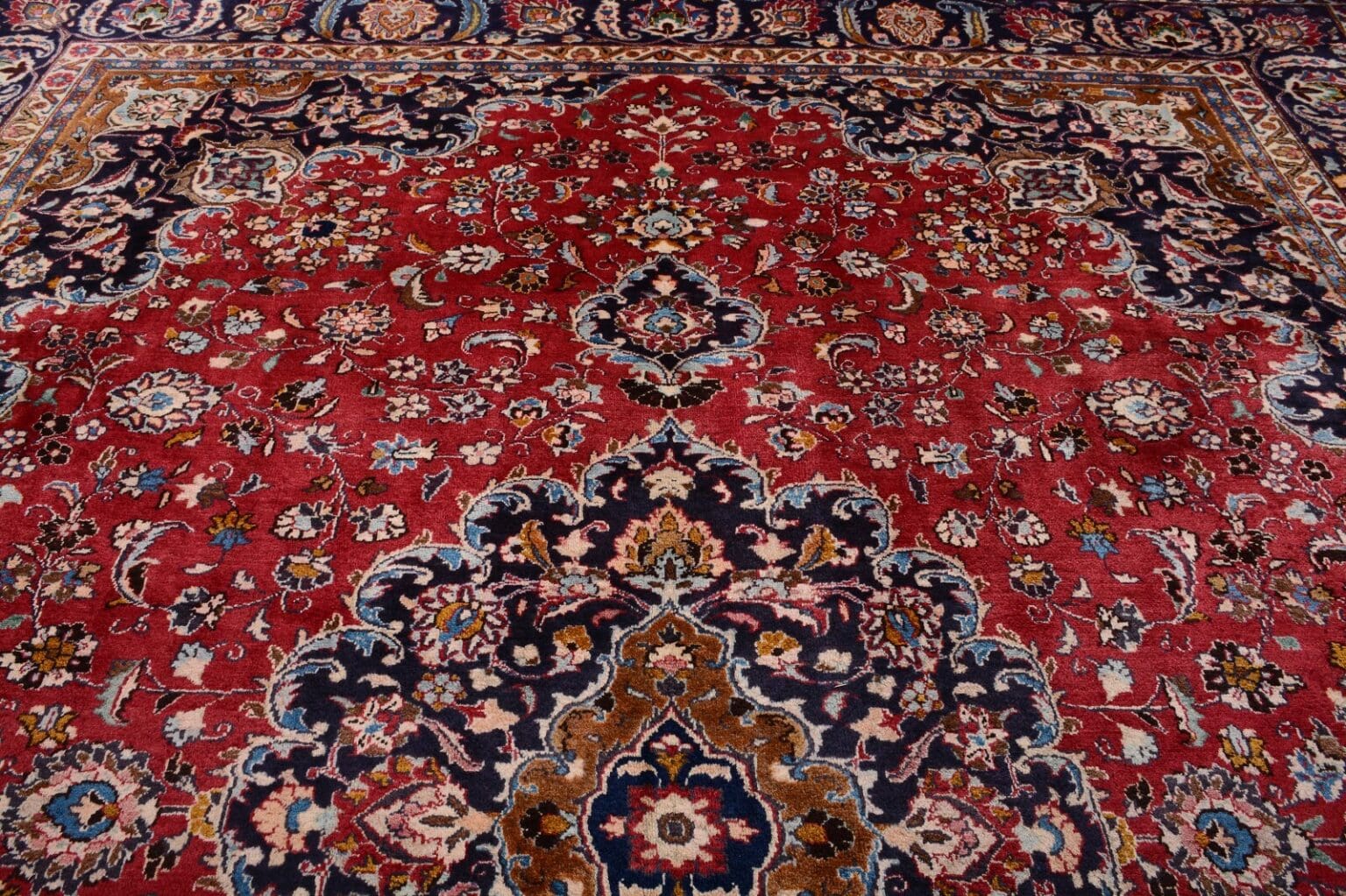 Perserteppich Mashad 386 x 298 cm Wolle handgeknüpft