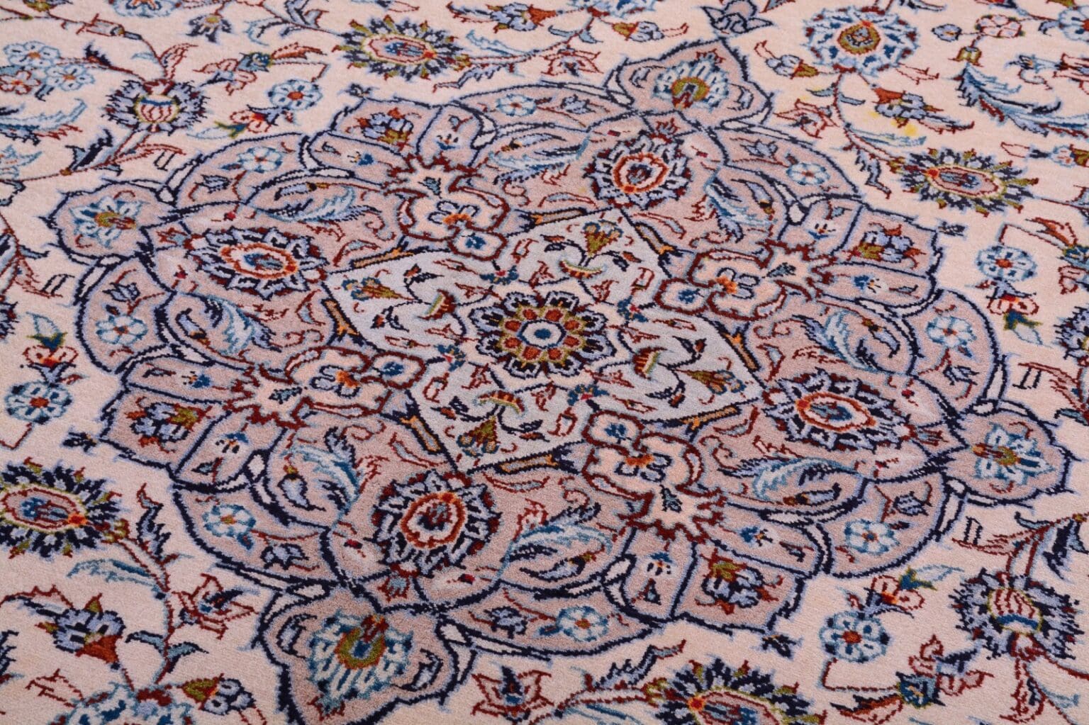 Perserteppich Kashan 376 x 275 cm Wolle handgeknüpft