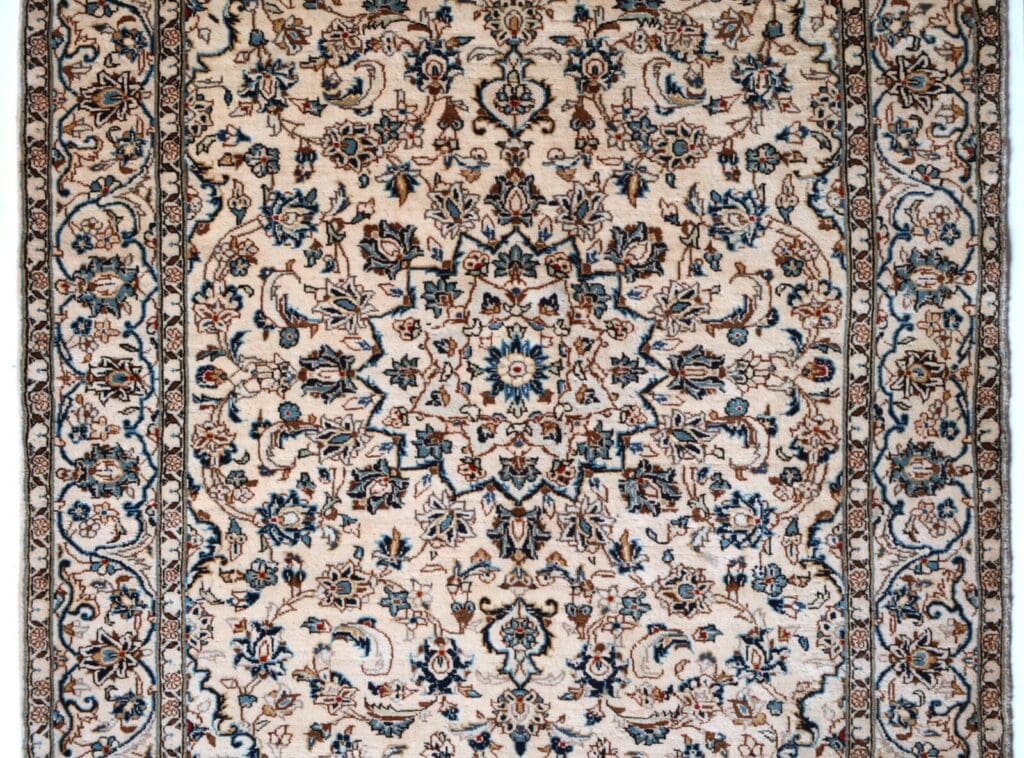 Perserteppich Kashan 222 x 145 cm Schurwolle handgeknüpft