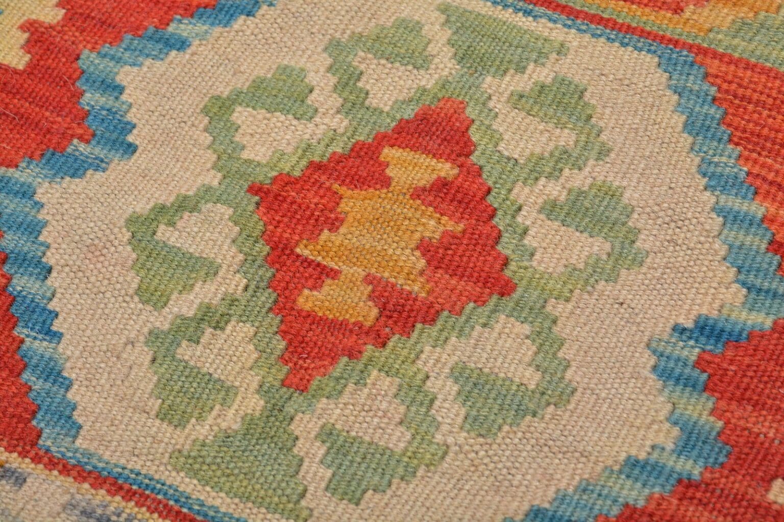 Orientteppich Afghanistan 144 x 102 cm Wolle handgewebt