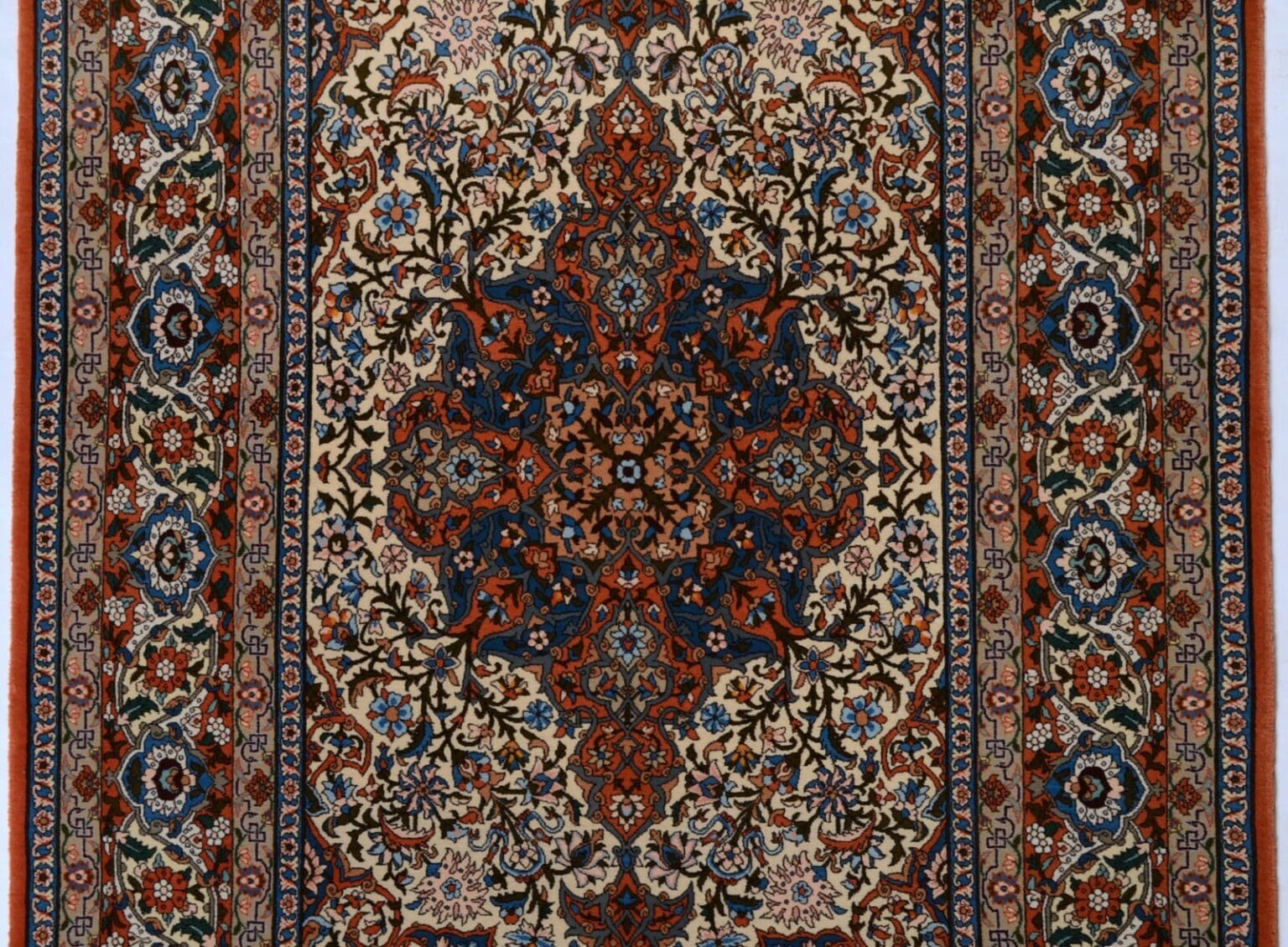 Perserteppich Isfahan 208x133 cm Wolle handgeknüpft