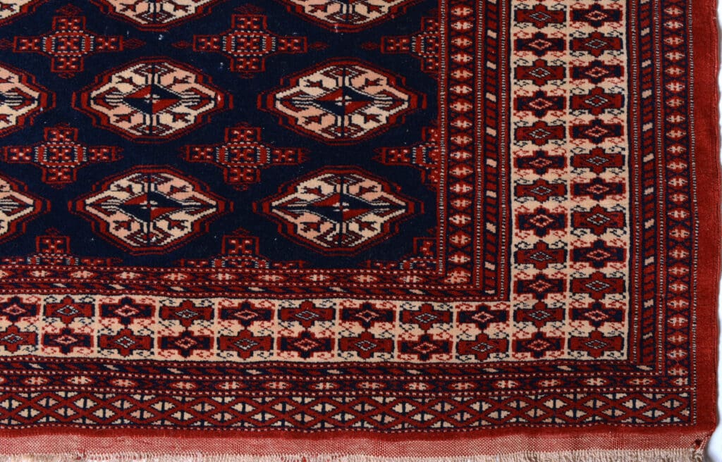 Perserteppich Turkeman-Buchara 186x139 cm Wolle handgeknüpft