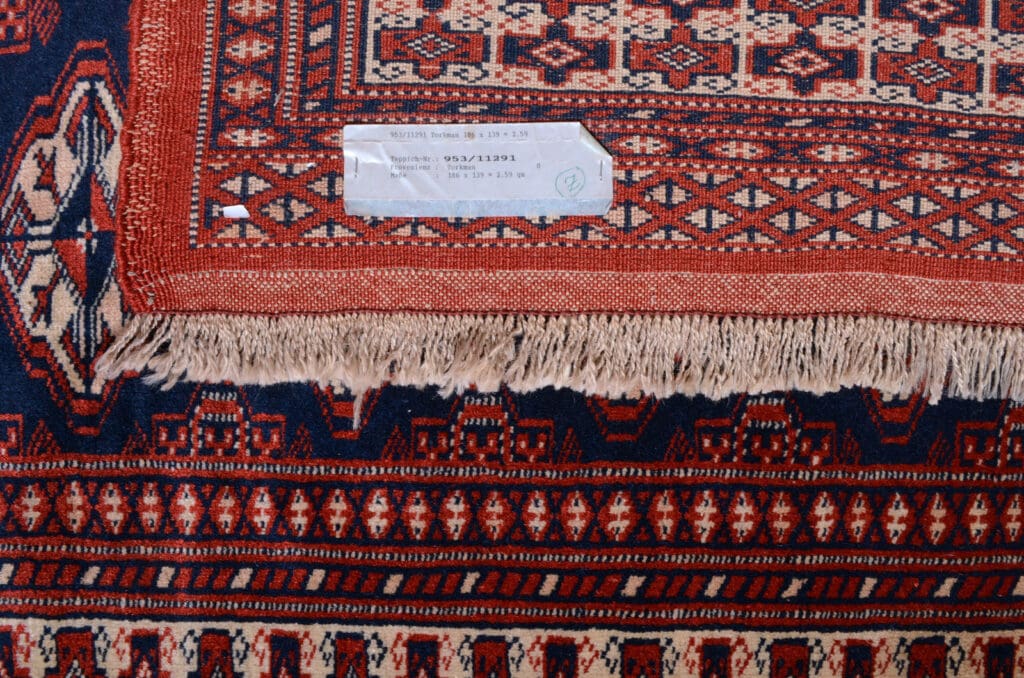 Perserteppich Turkeman-Buchara 186x139 cm Wolle handgeknüpft