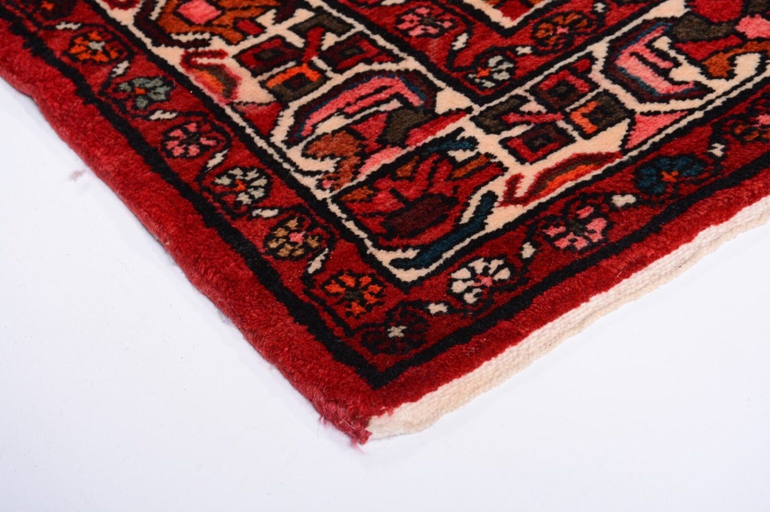 handgeknupfter-perserteppich-322x170-cm-250000-knoten-rot-2 Perserteppich Hosseinabad 322 x 170 cm Wolle handgeknüpft