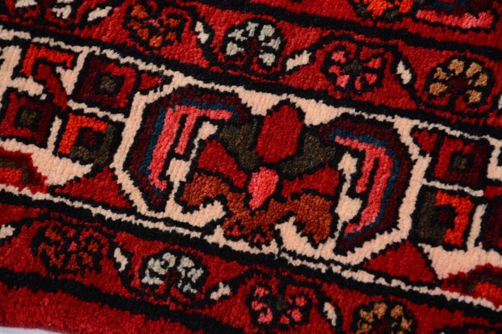 handgeknupfter-perserteppich-322x170-cm-250000-knoten-rot-7 Perserteppich Hosseinabad 322 x 170 cm Wolle handgeknüpft