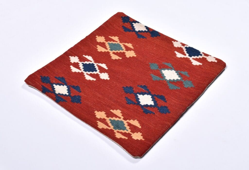 kelim-kissen-50x50-cm-ghashghai-persien-handgewebt-unikat-1 Perserteppich Ghashghai 50 x 50 cm Wolle handgewebt