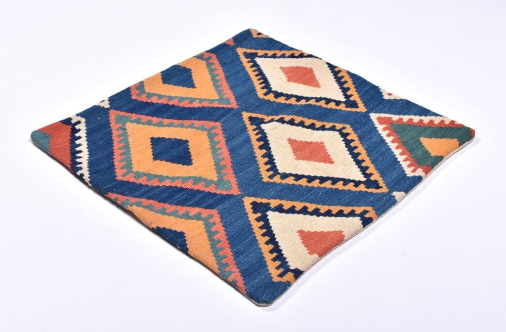 kelim-kissen-50x50-cm-ghashghai-persien-handgewebt-unikat-12 Perserteppich Ghashghai 50x50 cm Wolle handgewebt