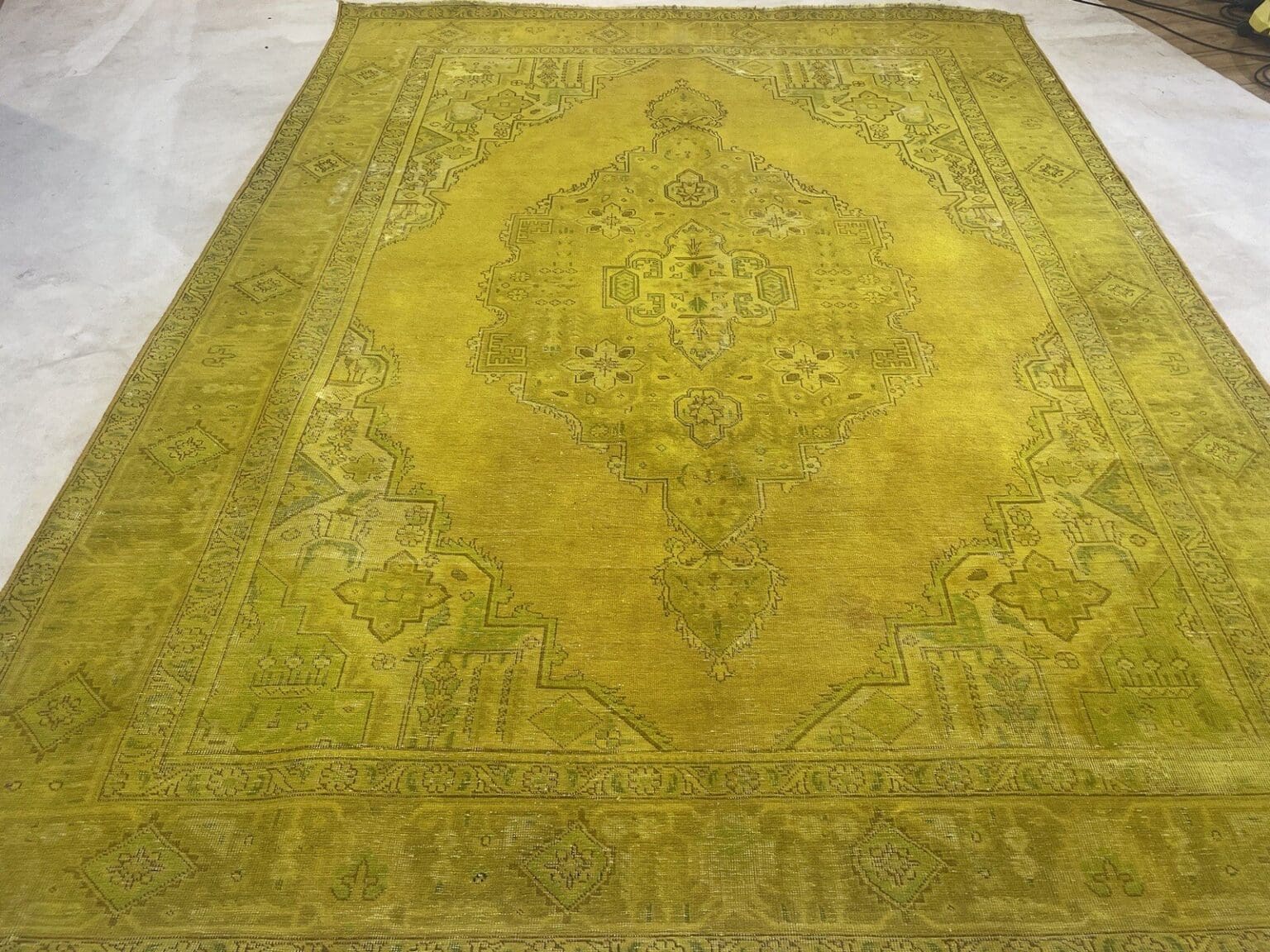 Perserteppich 336 x 246 cm Wolle handgeknüpft