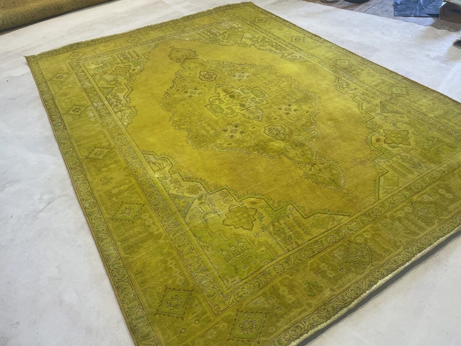 Perserteppich 336 x 246 cm Wolle handgeknüpft