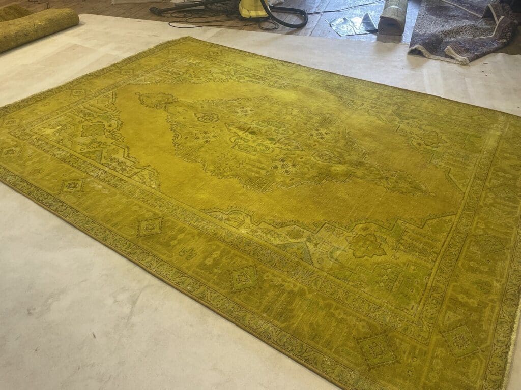 Perserteppich 336 x 246 cm Wolle handgeknüpft