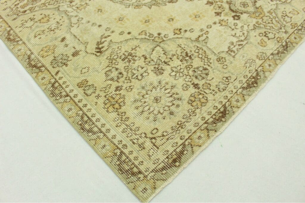 Orientteppich 275 x 170 cm Wolle handgeknüpft