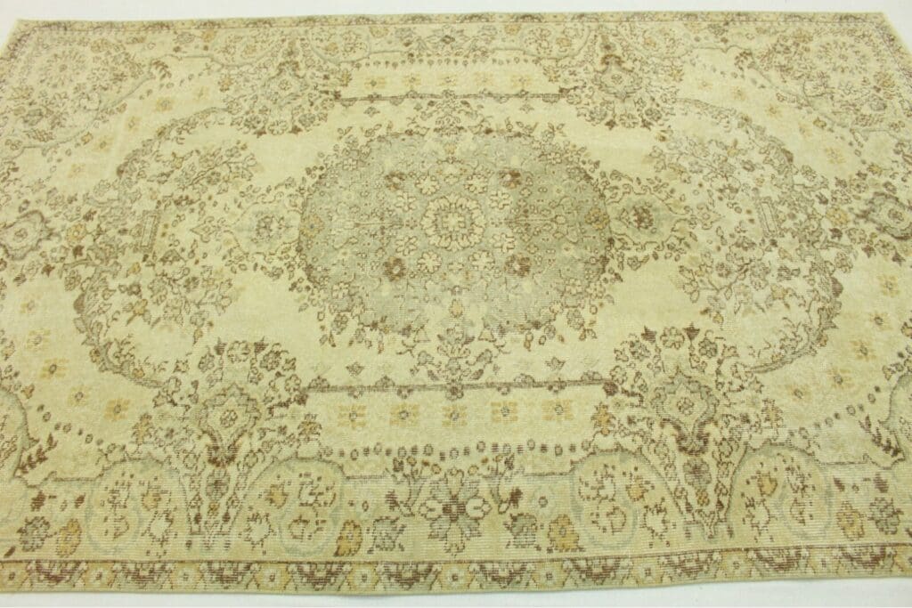 Orientteppich 275 x 170 cm Wolle handgeknüpft