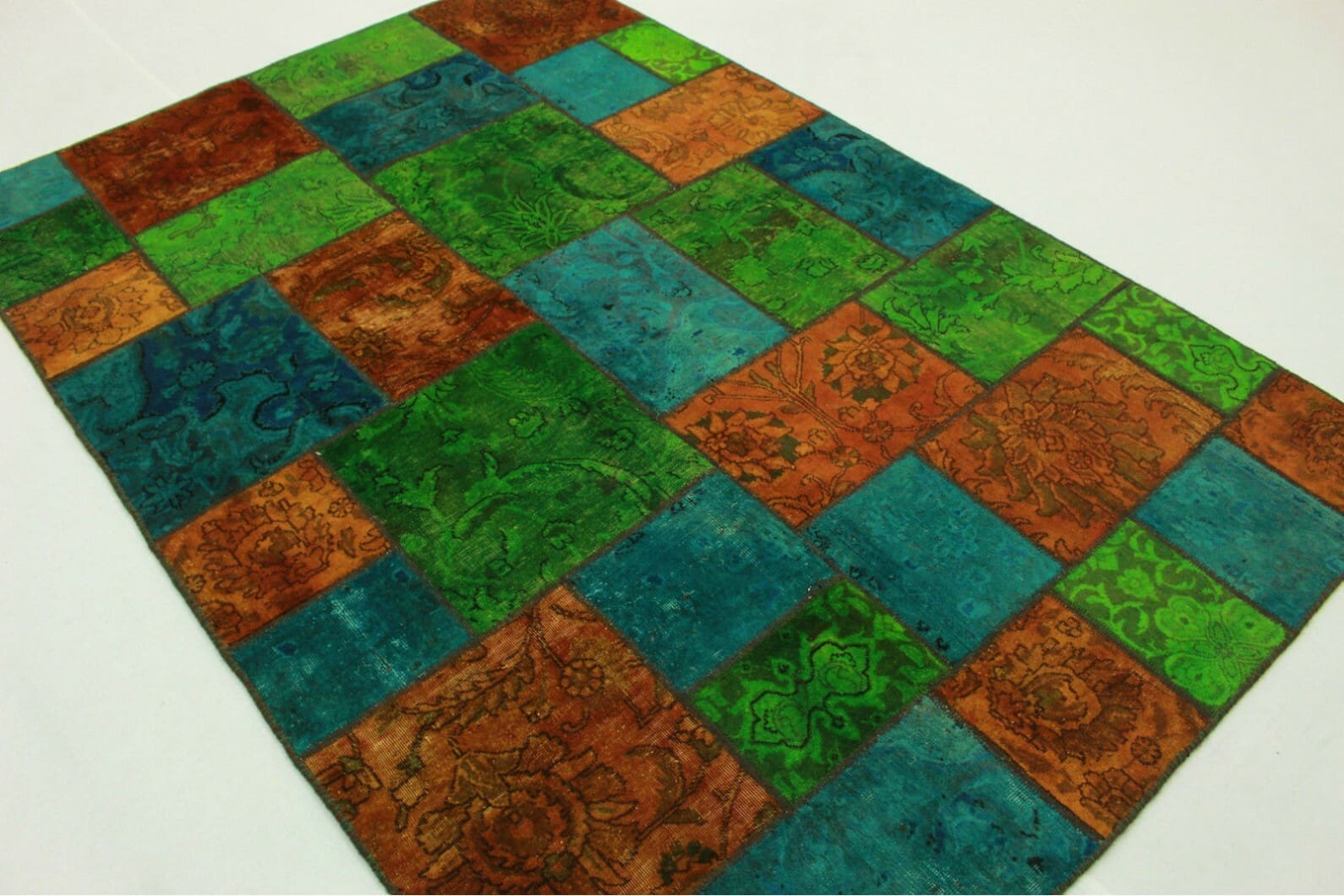 Patchwork Orientteppich aus Orient, 240 × 163 cm