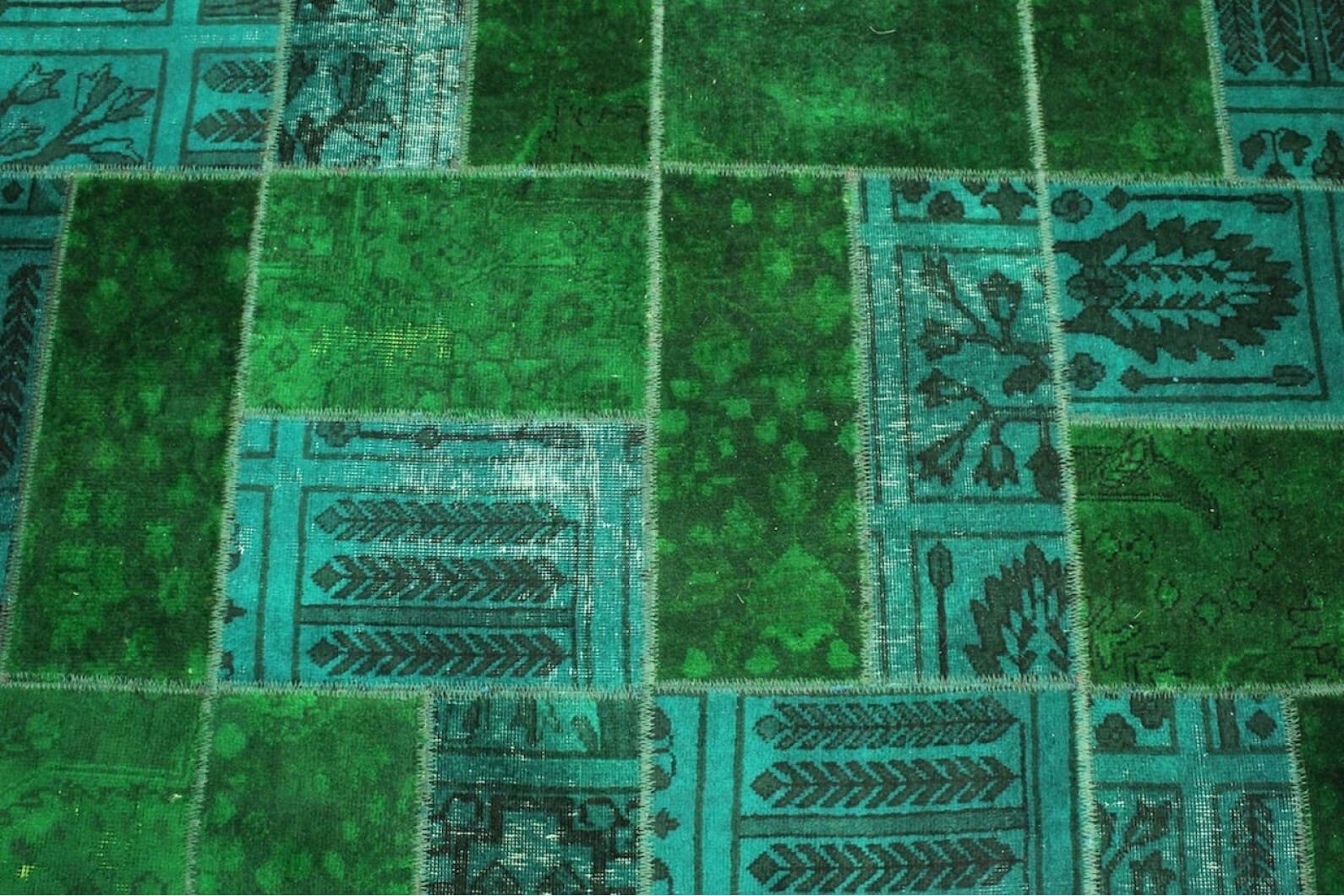 Handgeknüpfter Orientteppich, 308 × 200 cm, Wolle