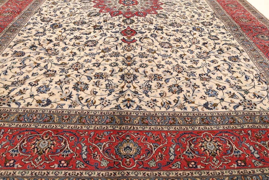 Handgeknüpfter Kashan Perserteppich, 417 × 300 cm, Wolle & Seide