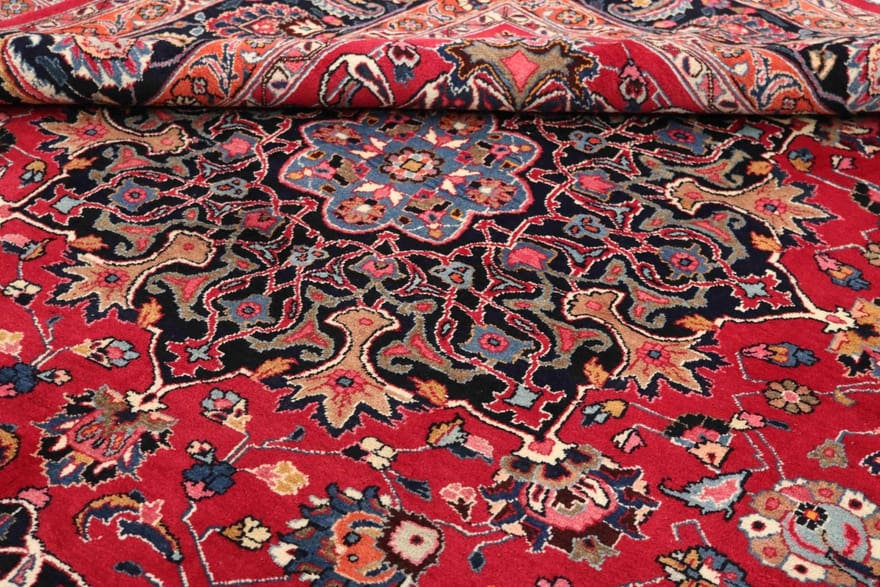 Mashhad Perserteppich aus Iran, 376 × 302 cm