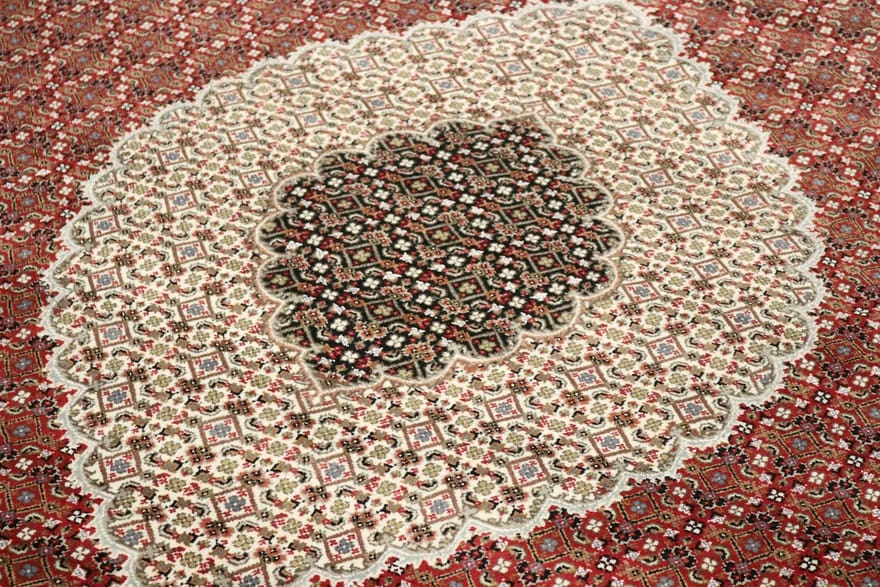Täbriz Orientteppich 351 × 250 cm aus Wolle, handgeknüpft