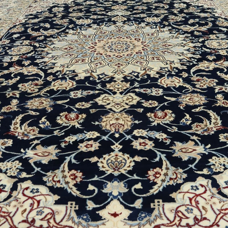 Handgeknüpfter Nain Perserteppich, 341 × 257 cm, Wolle & Seide