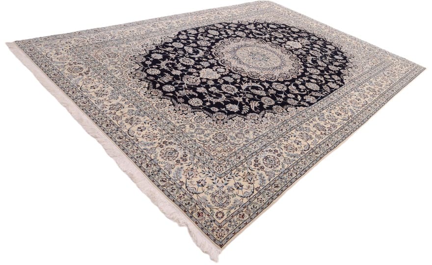 Handgeknüpfter Nain Perserteppich 365 × 252 cm