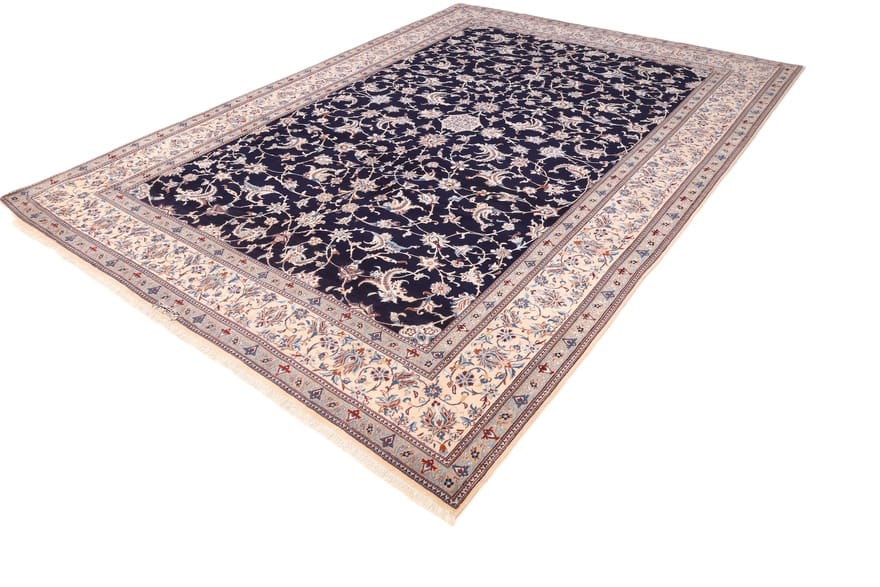 Handgeknüpfter Nain Perserteppich 345 × 247 cm