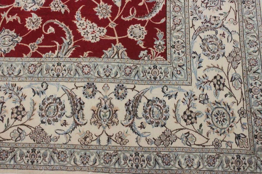 Handgeknüpfter Nain Perserteppich 336 × 242 cm