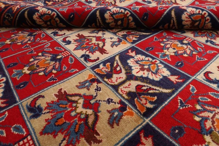 najafabad-orientteppich-284x190-cm-schachbrettmuster-handgeknupft-8 Perserteppich antik, 282 × 189 cm, Wolle & Seide