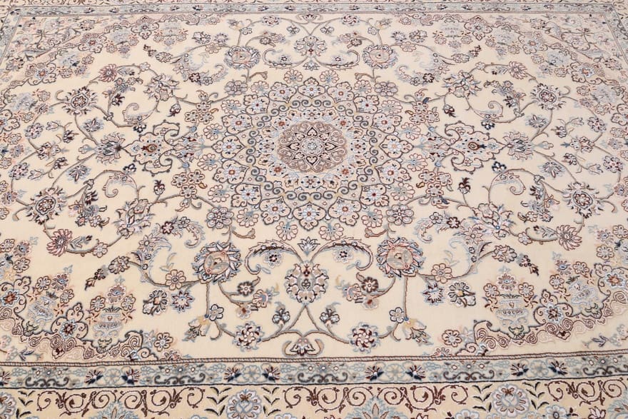 Antiker Nain Perserteppich aus Iran, 312 × 204 cm
