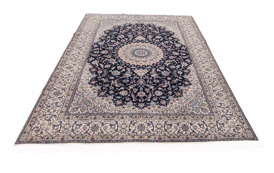 Nain Perserteppich aus Iran, 297 × 206 cm