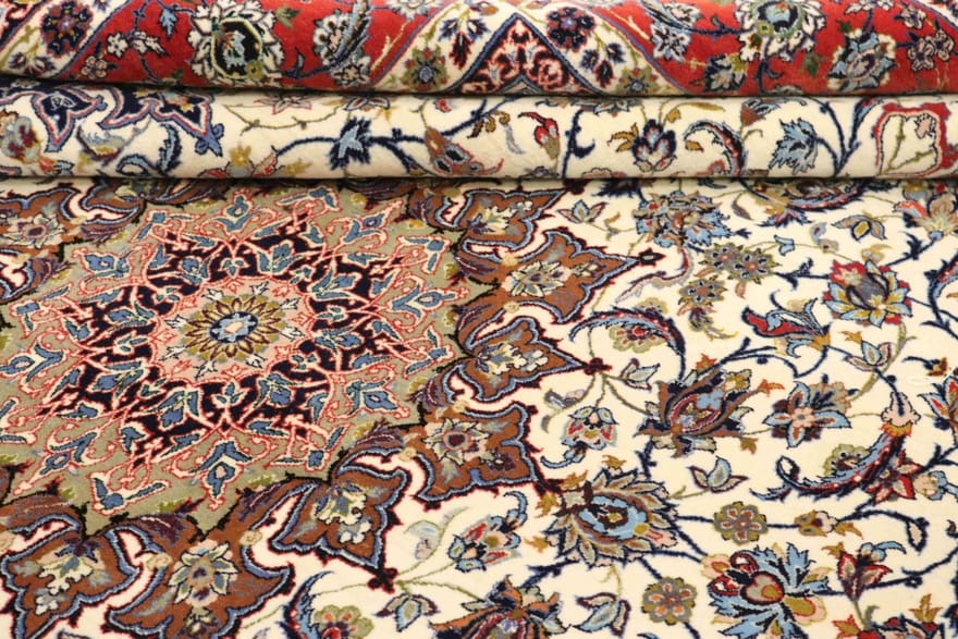 Isfahan Perserteppich aus Iran, 294 × 199 cm