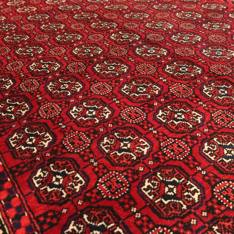 Perserteppich aus Iran, 284 × 184 cm