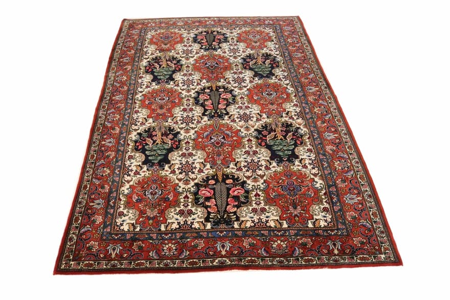 Bakhtiari Perserteppich 297 × 200 cm aus Wolle, handgeknüpft