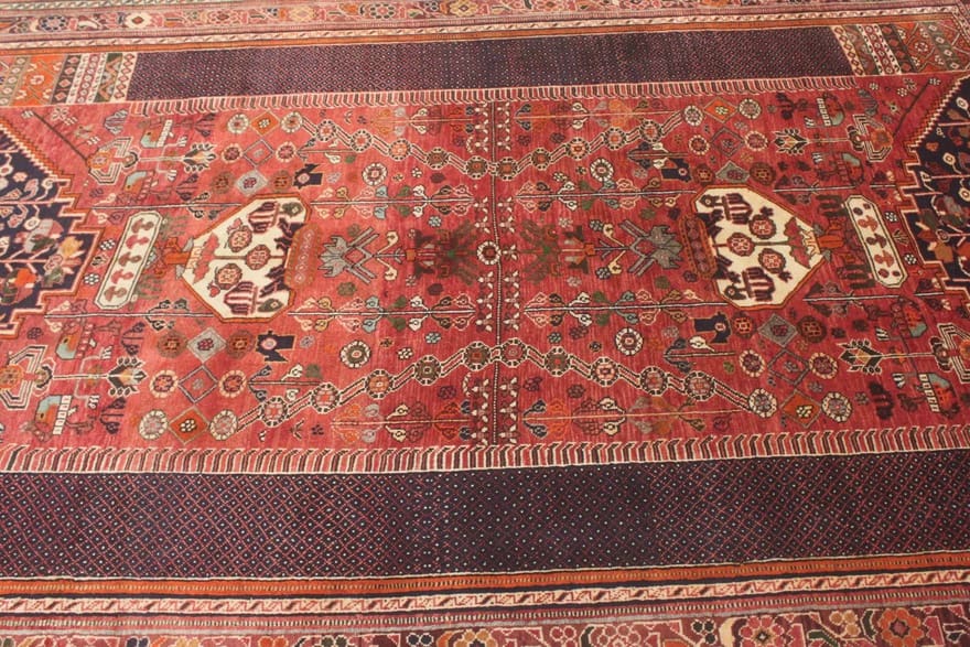 Handgeknüpfter Qashqai Perserteppich 277 × 182 cm