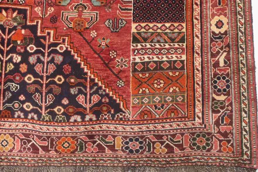 Handgeknüpfter Qashqai Perserteppich 277 × 182 cm