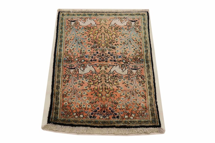 Handgeknüpfter Ghom Seidenteppich 82×59 cm – antik, elegant, Perserteppich