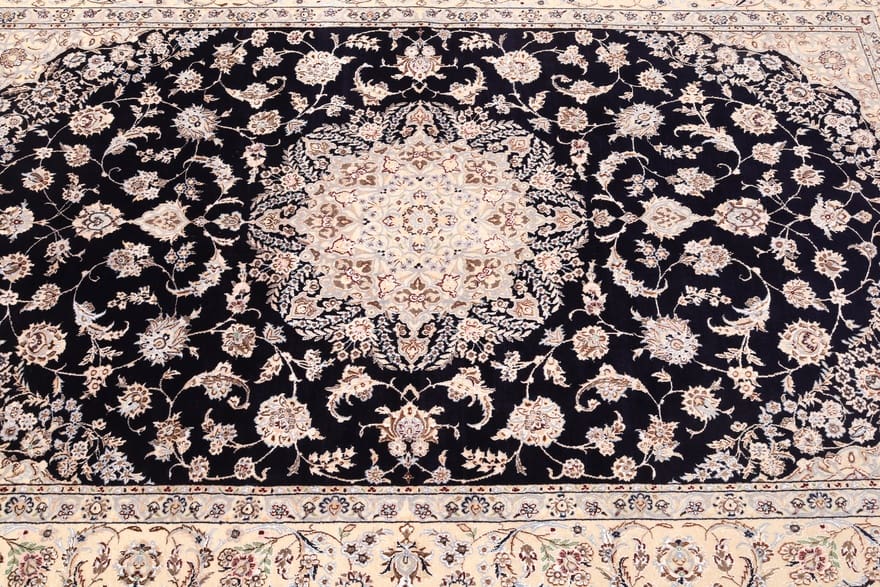 Handgeknüpfter Nain Perserteppich, 242 × 142 cm, Wolle & Seide