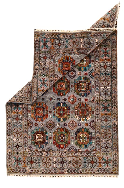 Handgeknüpfter Orientteppich 266 × 173 cm