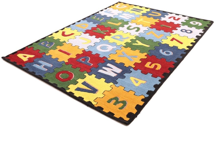 Handgeknüpfter Orientteppich 243 × 170 cm