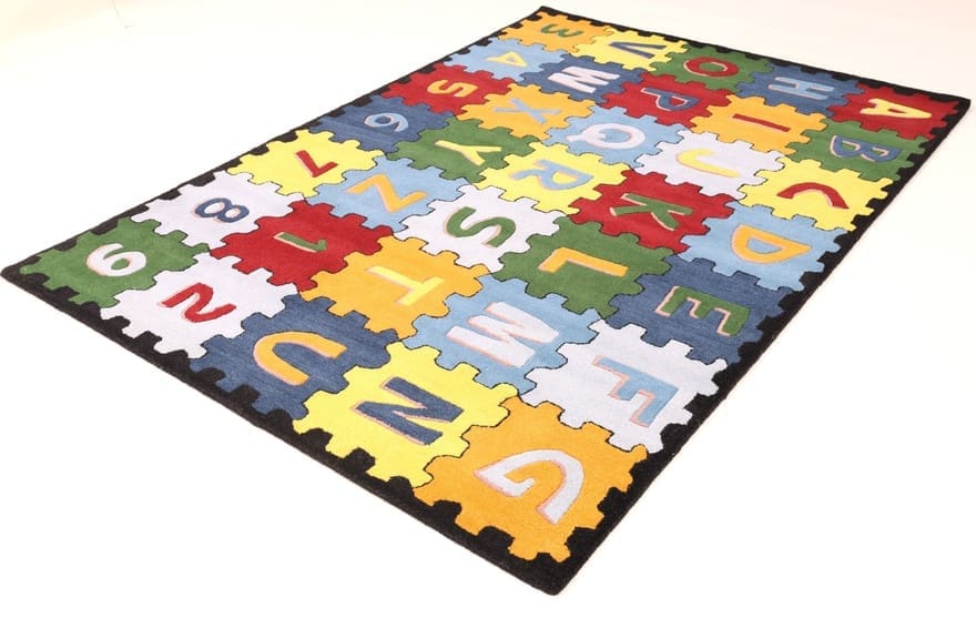 Handgeknüpfter Orientteppich 243 × 170 cm