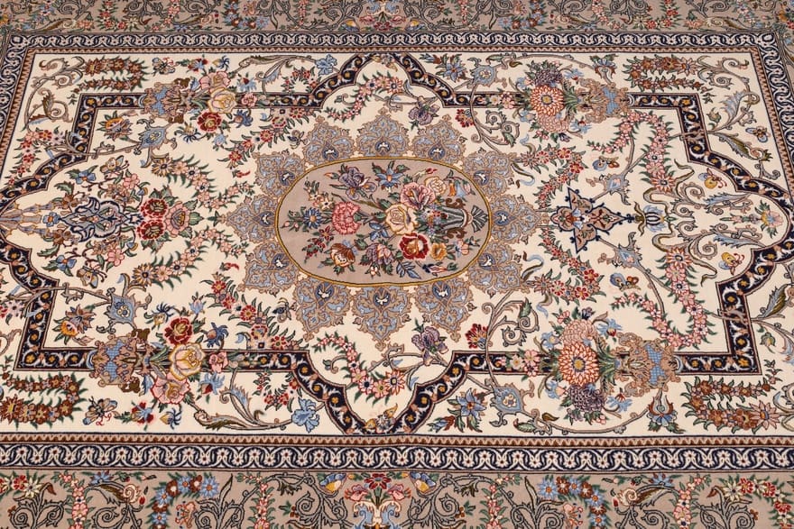 isfahan-mansouri-teppich-197x132-cm-handgeknupft-persischer-luxus-4 Handgeknüpfter Isfahan Perserteppich, 195 × 131 cm, Wolle & Seide