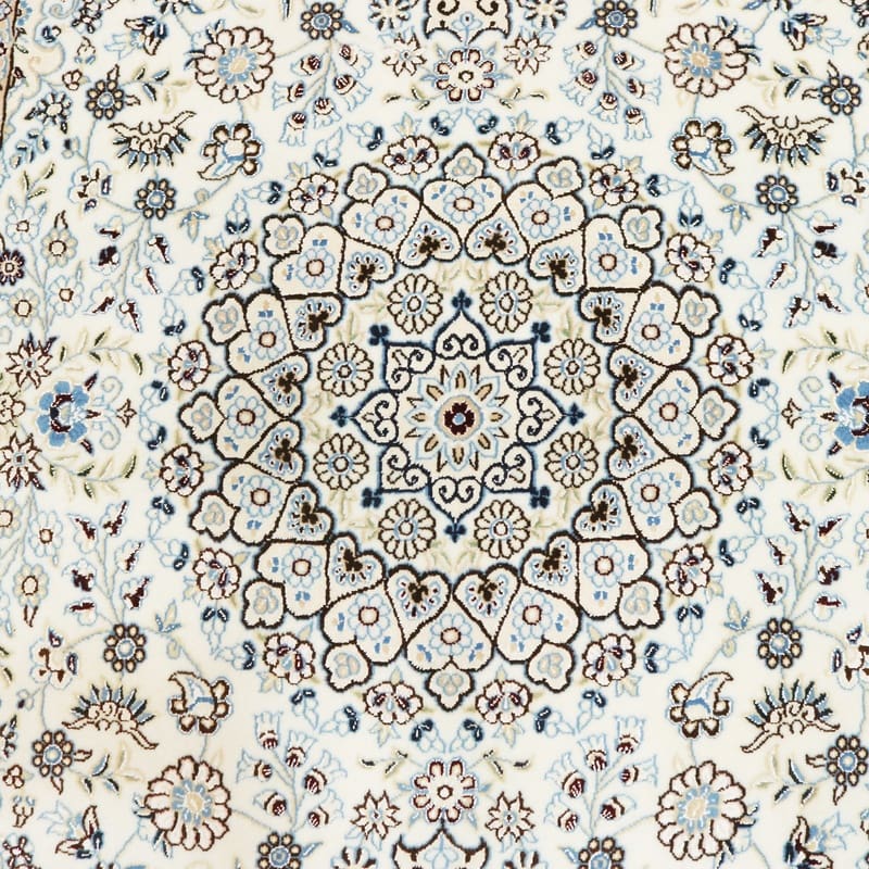 Nain Perserteppich aus Iran, 211 × 128 cm