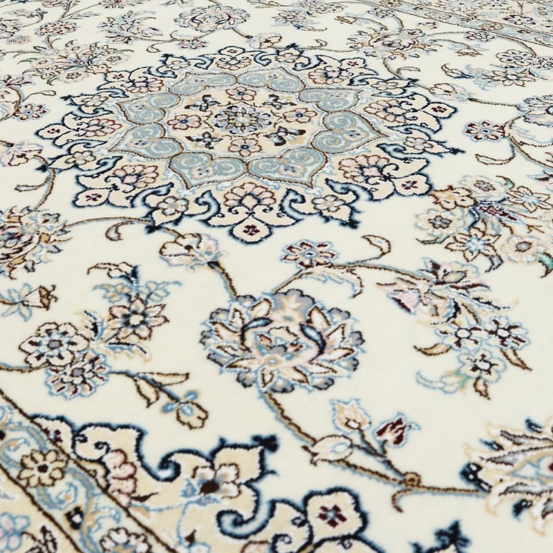 Nain Perserteppich 212 × 131 cm aus Wolle & Seide, handgeknüpft